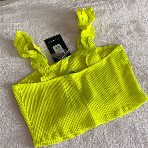 BRAND NEW Fashion Nova Cropped Tank Top - Picture 3 of 3